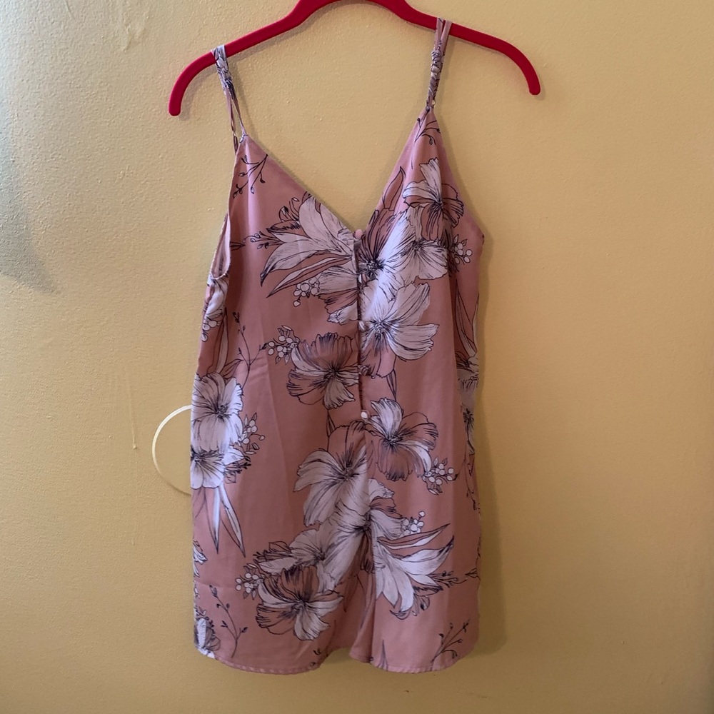 Size Small Tobi Pink and White Floral Romper